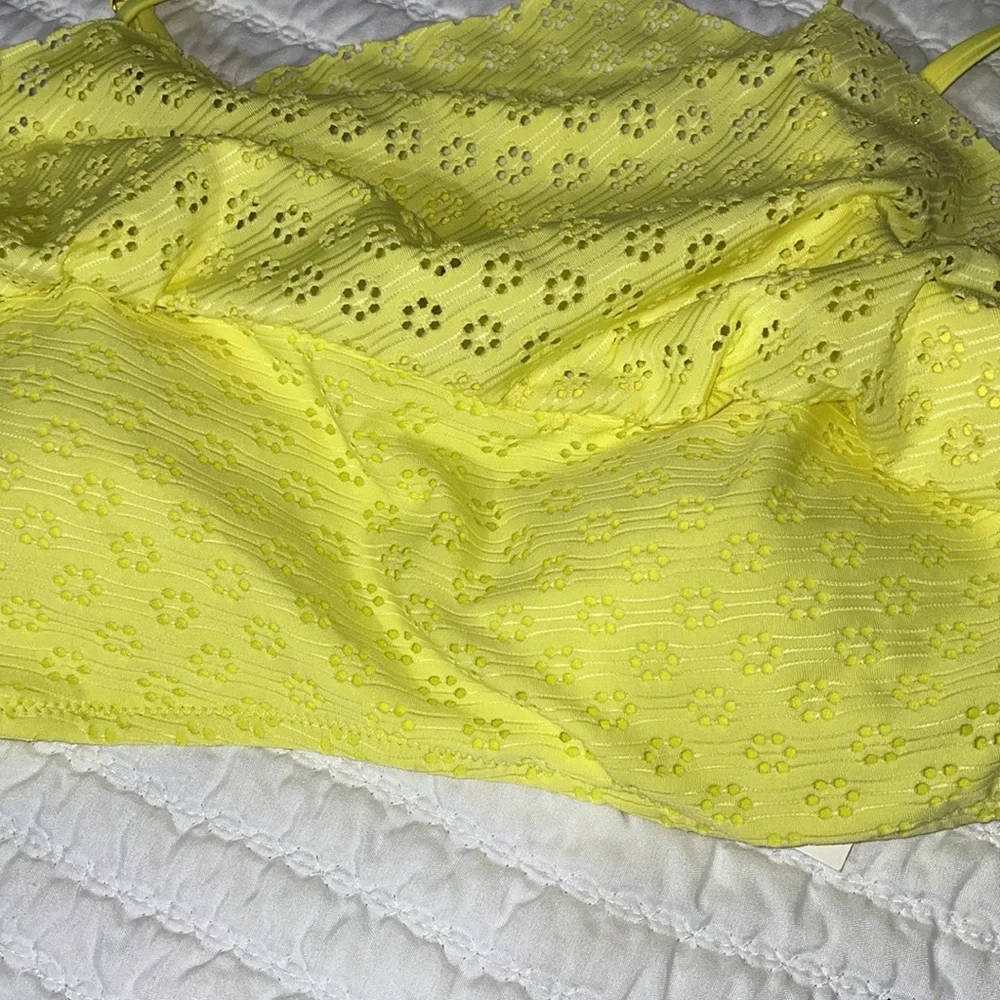 Jessica Sampson yellow eyelet bikini size large - Picture 11 of 12